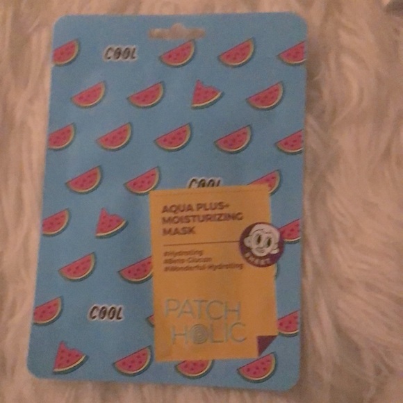 PATCH HOLIC Aqua Plus+ Moisturizing & Hydrating Mask - Picture 2 of 4